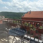 Fotiadis - Old Town Cosy Retreat! Apartament Veliko Tărnovo