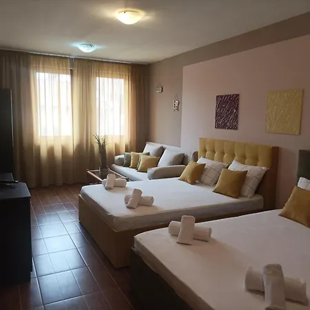 Апартамент Cosy And Spectacular Fotiadis Велико Търново
