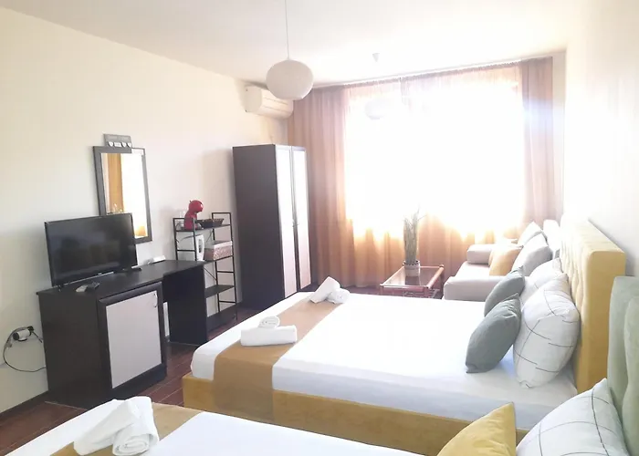 Fotiadis - Cosy And Spectacular