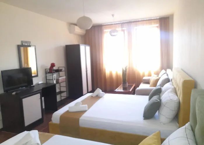 Fotiadis - Cosy And Spectacular