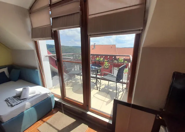 Fotiadis - Cosy And Spectacular Veliko Tarnovo